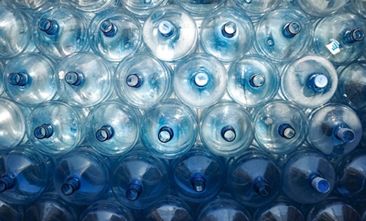 bouteilles en plastique 